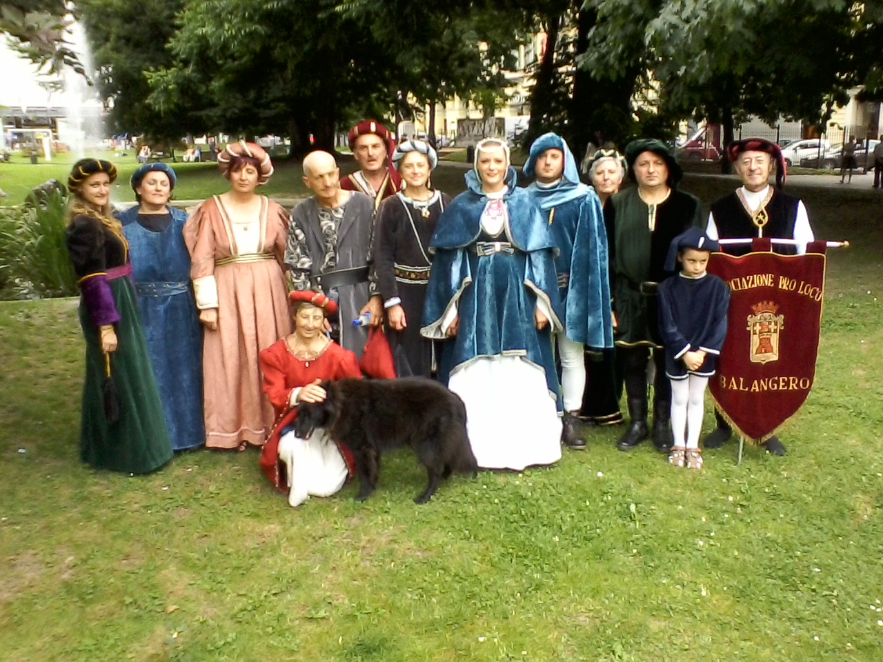 23 Giugno 2015. Il ns. gruppo alla Sfilata di San Giovanni. (2)